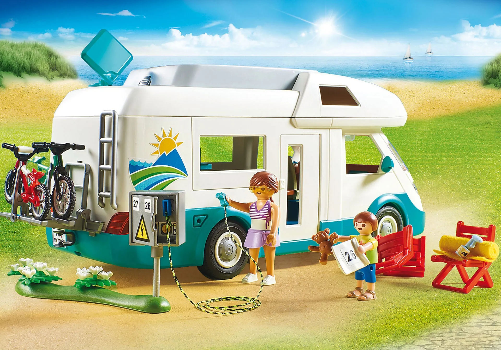 Playmobil Family Fun Family Camper